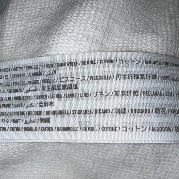 Hollister Full Zip Cropped Eyelet Hood Hoodie - Picture 9 of 11